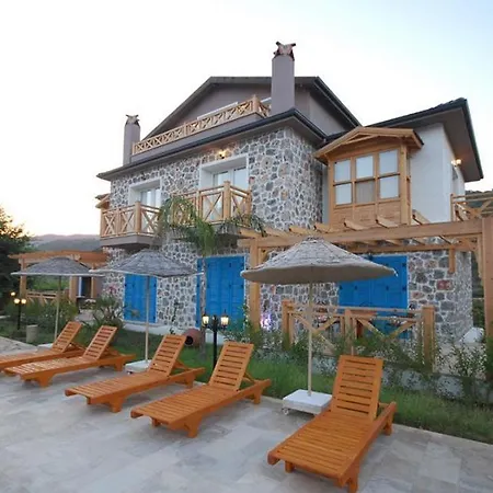 Ξενοδοχείο με διαμερίσματα Kayakoy Hotel