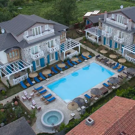 Ξενοδοχείο με διαμερίσματα Kayakoy Hotel