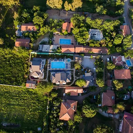 Kayakoy Hotel Ξενοδοχείο με διαμερίσματα 3*