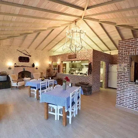 Ξενοδοχείο με διαμερίσματα Kayakoy Hotel Kayakoy